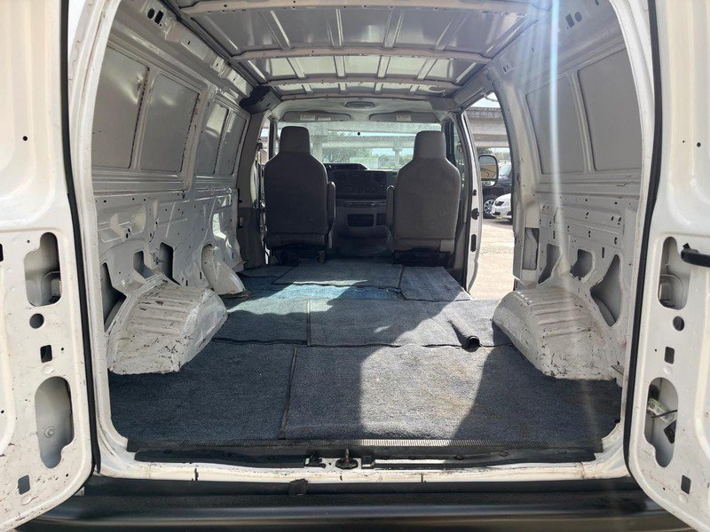 Used 2013 Ford E-250 and Econoline 250 RWD image 10