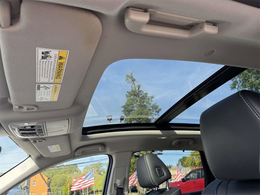 Certified 2023 Acura MDX SH-AWD w/ Technology Package image 17