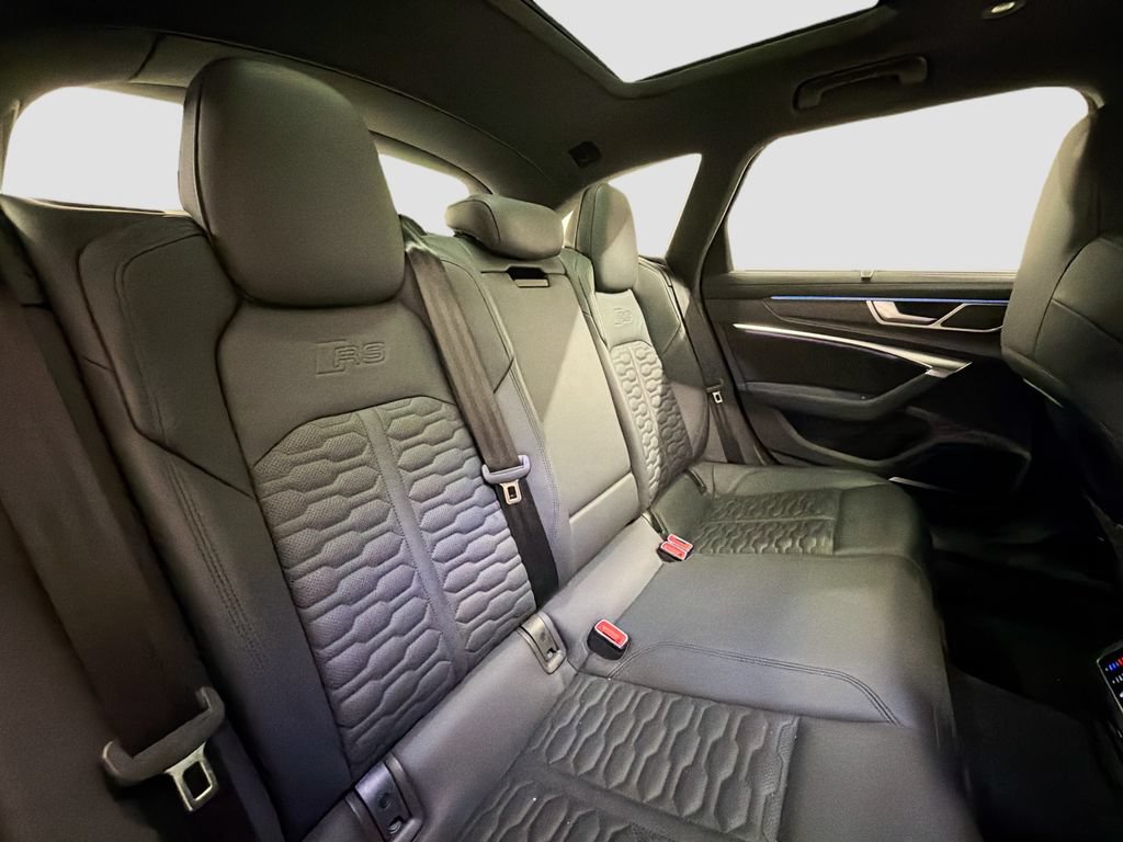 Used 2021 Audi RS 6 w/ Executive Package AWD/4WD image 28