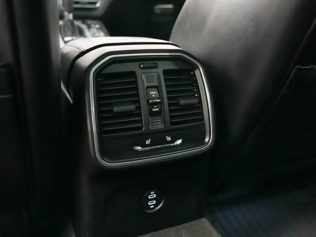 Certified 2020 Porsche Macan GTS image 20