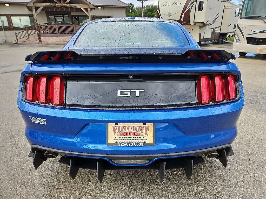 Used 2017 Ford Mustang GT Premium w/ Equipment Group 401A RWD image 6