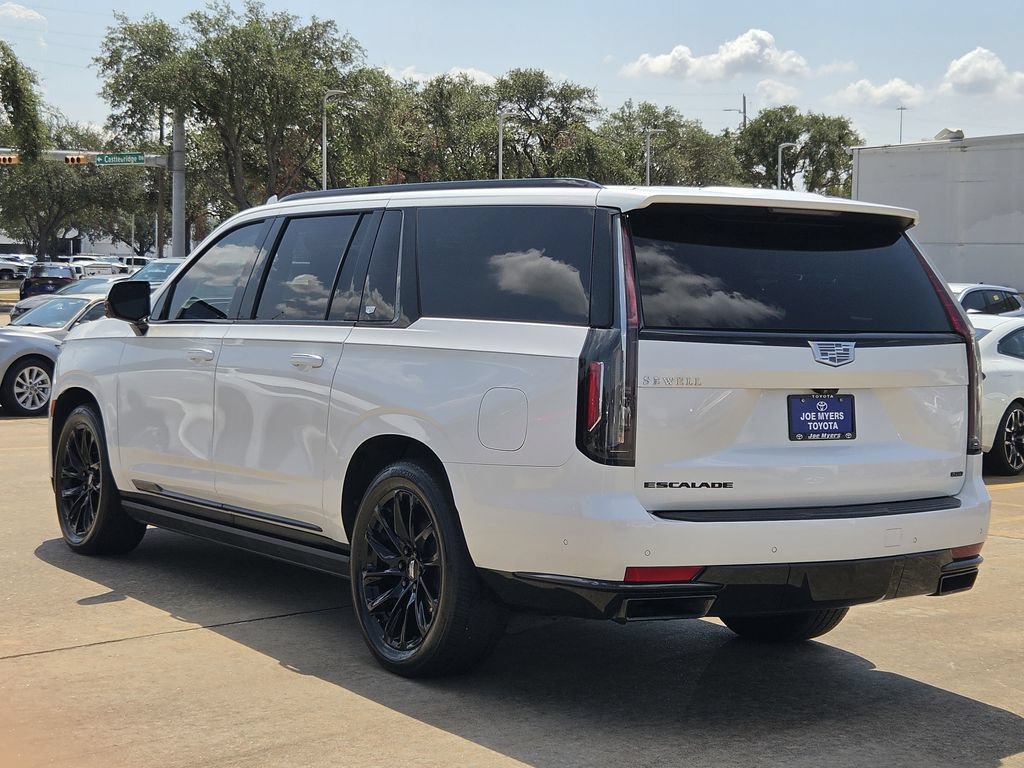 Used 2021 Cadillac Escalade ESV Sport Platinum w/ LPO, ONYX Package AWD/4WD image 7