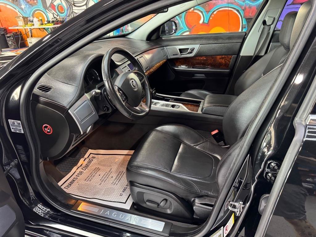Used 2013 Jaguar XF 3.0 AWD/4WD image 11
