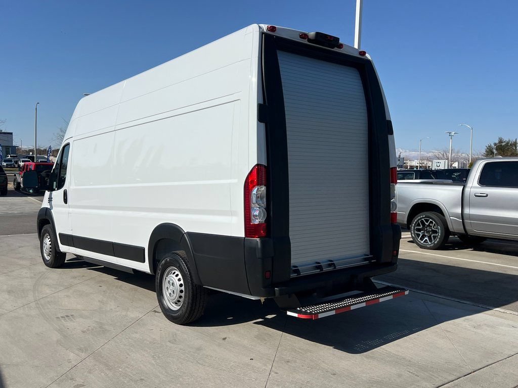 New 2024 RAM ProMaster 3500 w/ Delivery Van Package FWD image 3
