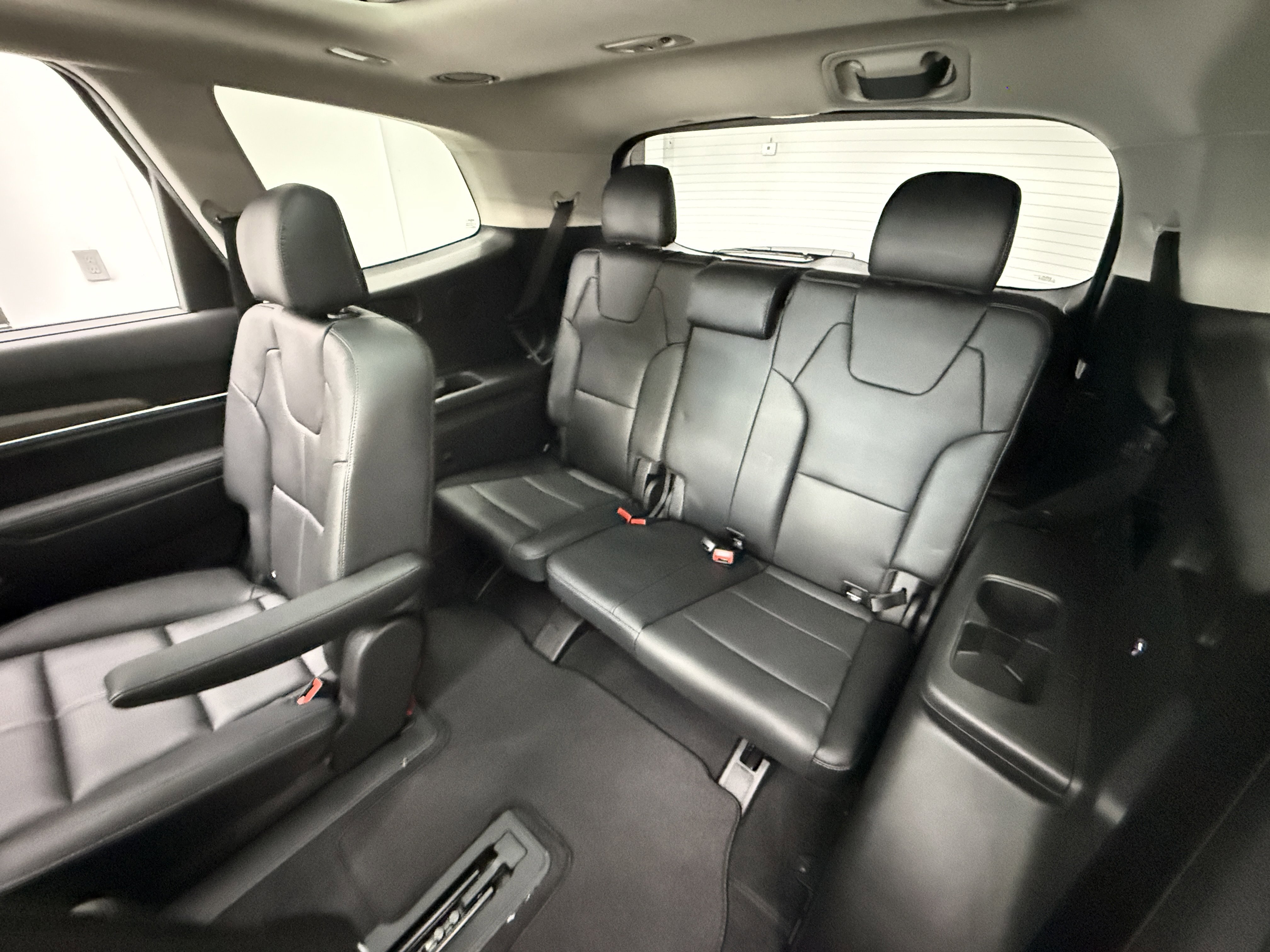 Used 2022 Kia Telluride SX image 33