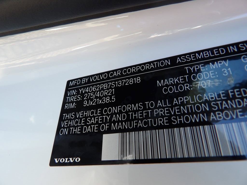 New 2025 Volvo XC90 B6 Plus w/ Protection Package Premier image 33