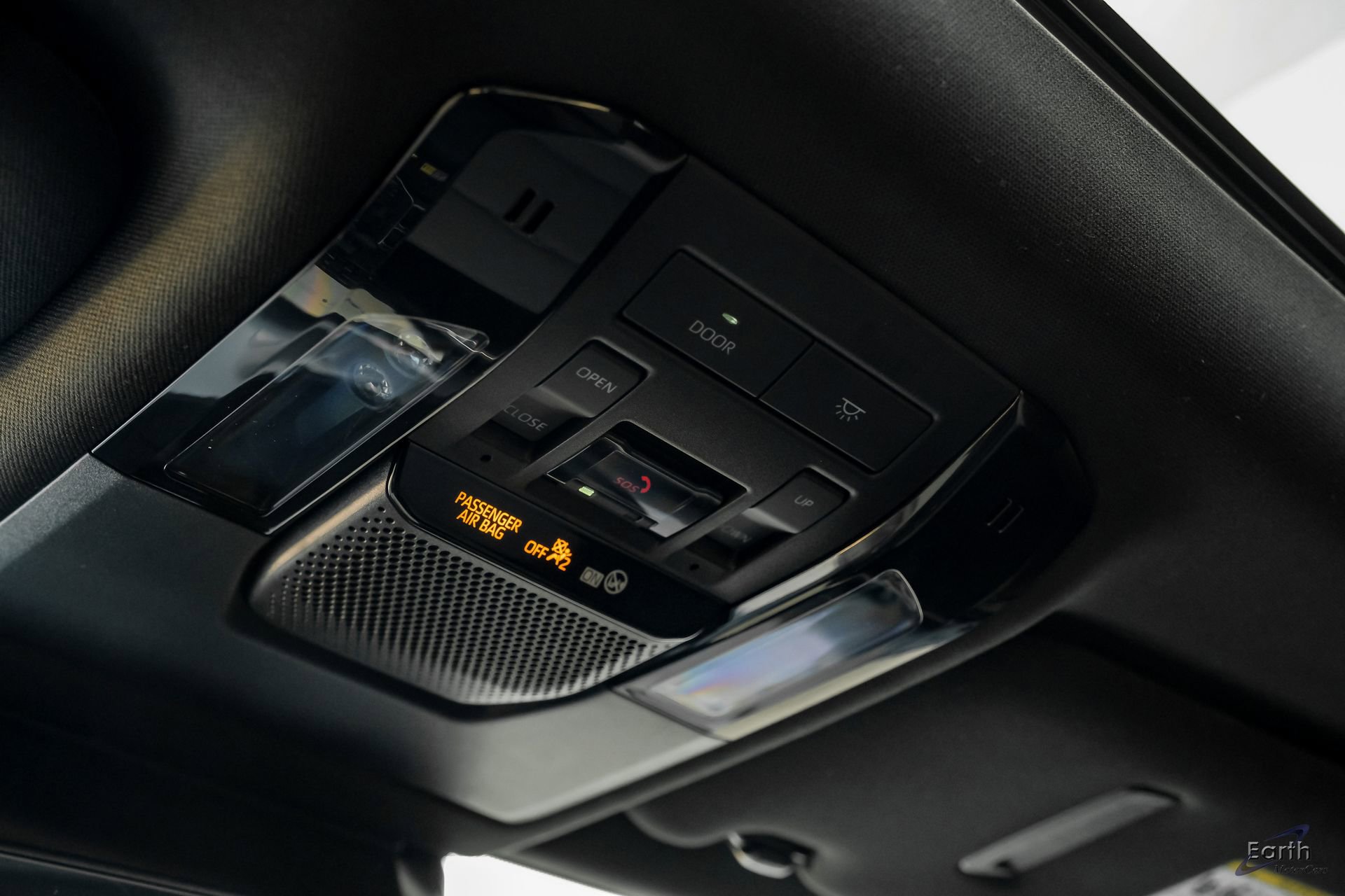 Used 2025 Lexus GX 550 w/ Accessory Package (CT) image 43