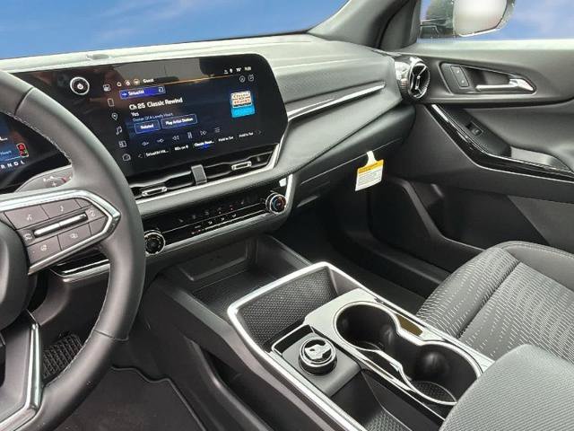 New 2026 Chevrolet Equinox LT w/ Safety and Technology Package AWD/4WD image 21