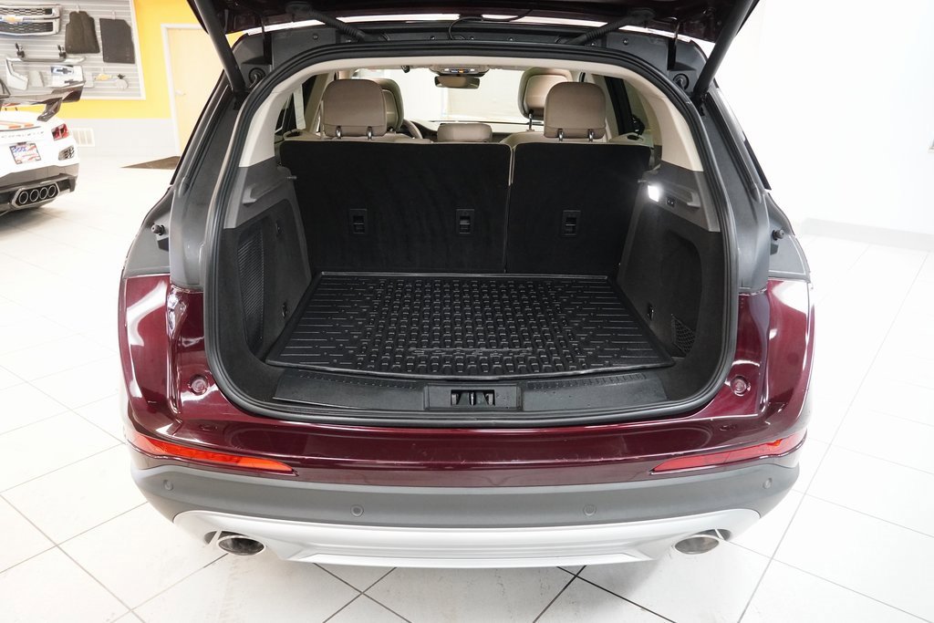 Used 2020 Lincoln Corsair Reserve w/ Elements Package image 13