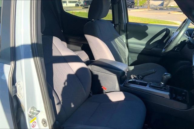 Used 2019 Toyota Tacoma TRD Off-Road image 7