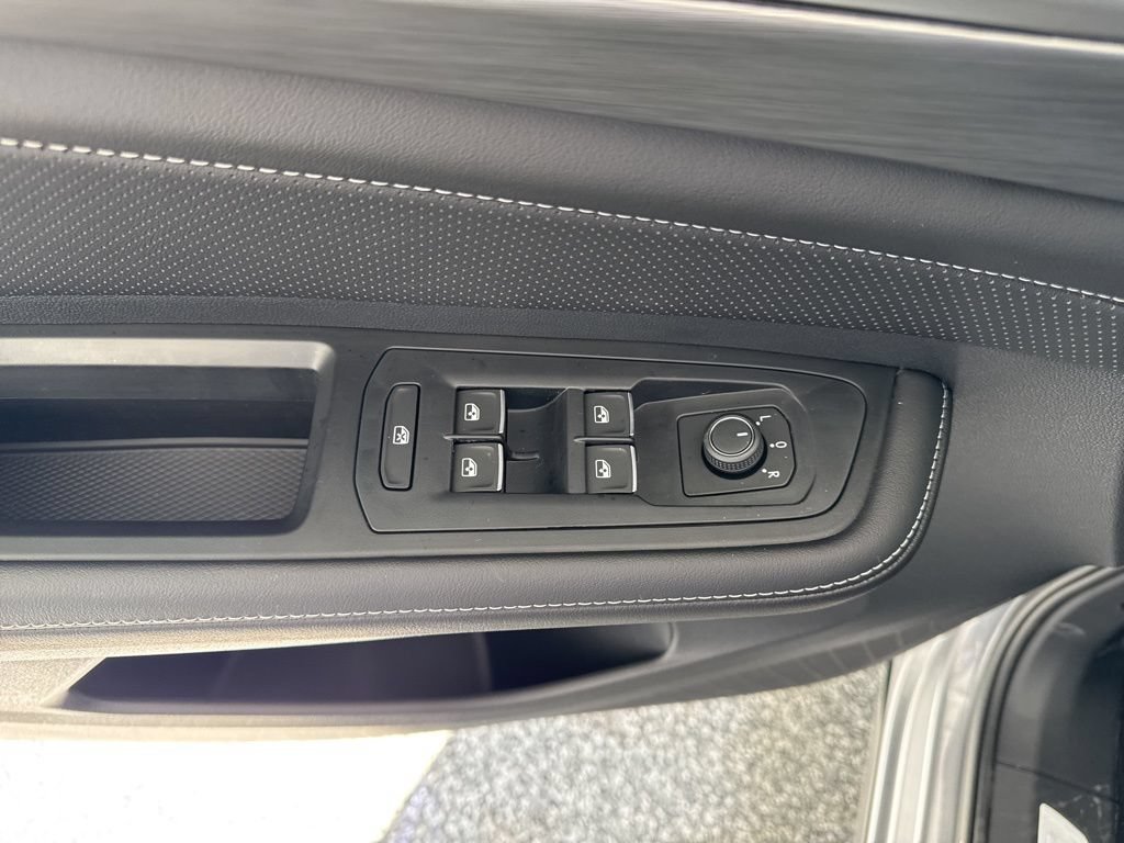 New 2026 Volkswagen Atlas Cross Sport SE AWD/4WD image 21