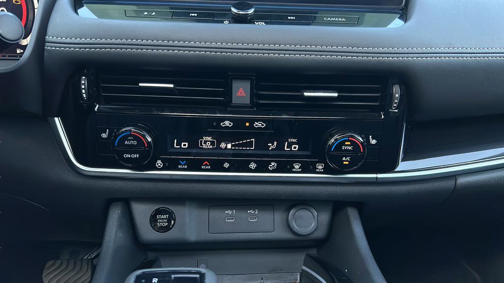 Used 2024 Nissan Rogue SL w/ SL Premium Package image 19