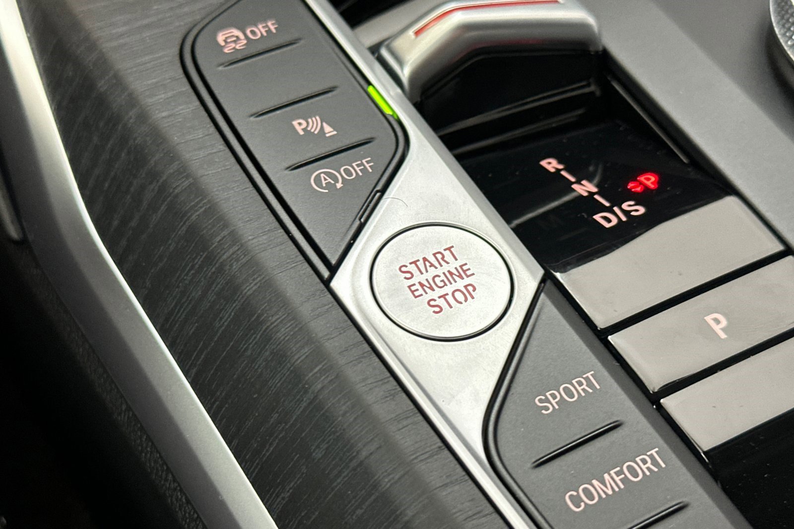 New 2026 BMW 330i Sedan w/ M Sport Package image 28