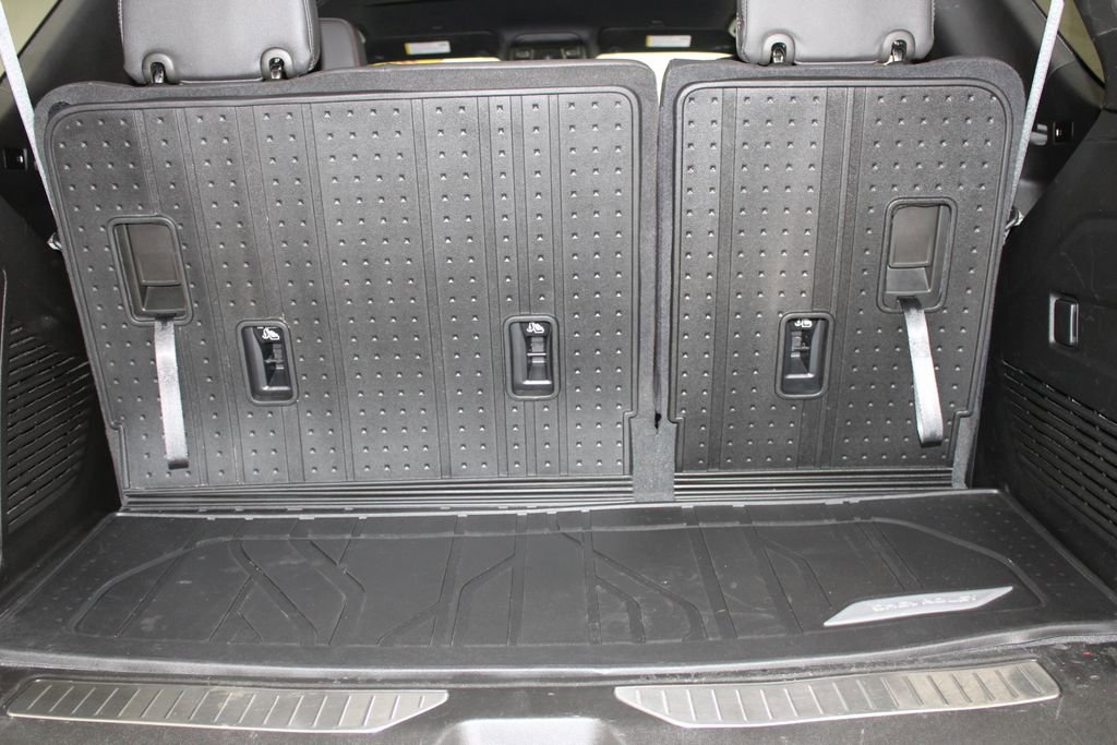 Used 2023 Chevrolet Tahoe RST image 37