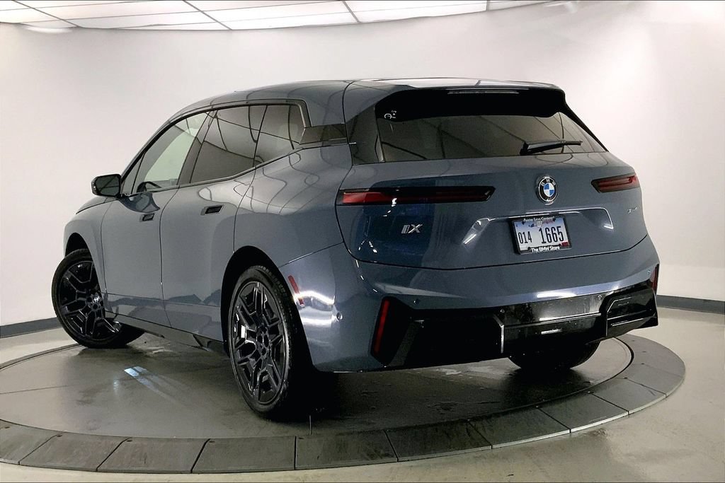 New 2026 BMW iX xDrive45 w/ M Sport Package AWD/4WD image 2
