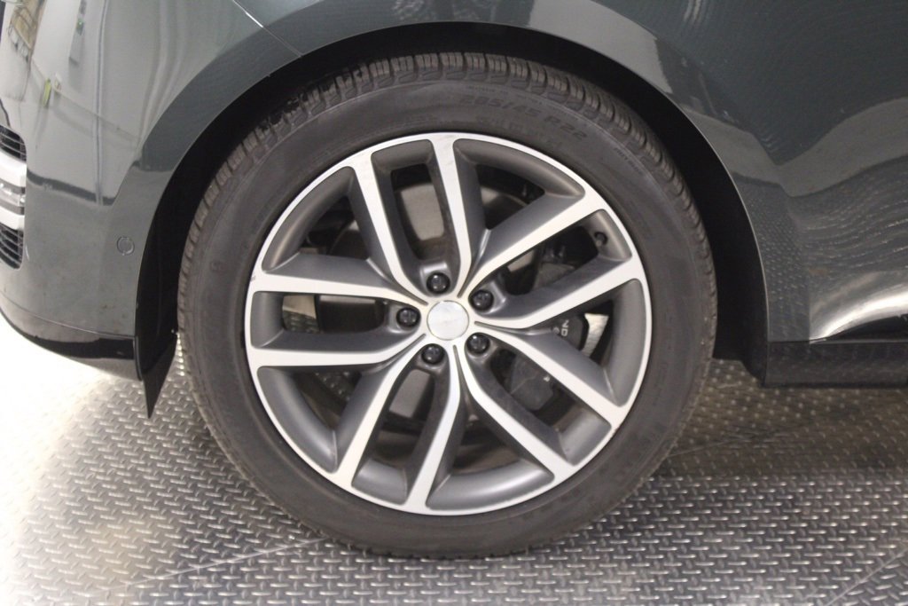 Used 2024 Land Rover Range Rover Long Wheelbase Autobiography image 15