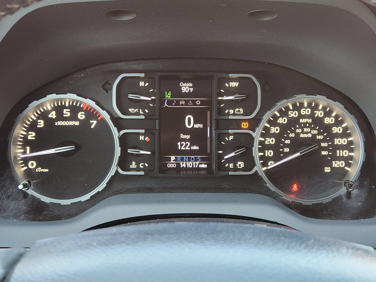 Used 2020 Toyota Tundra SR5 w/ SR5 Leather Package AWD/4WD image 37