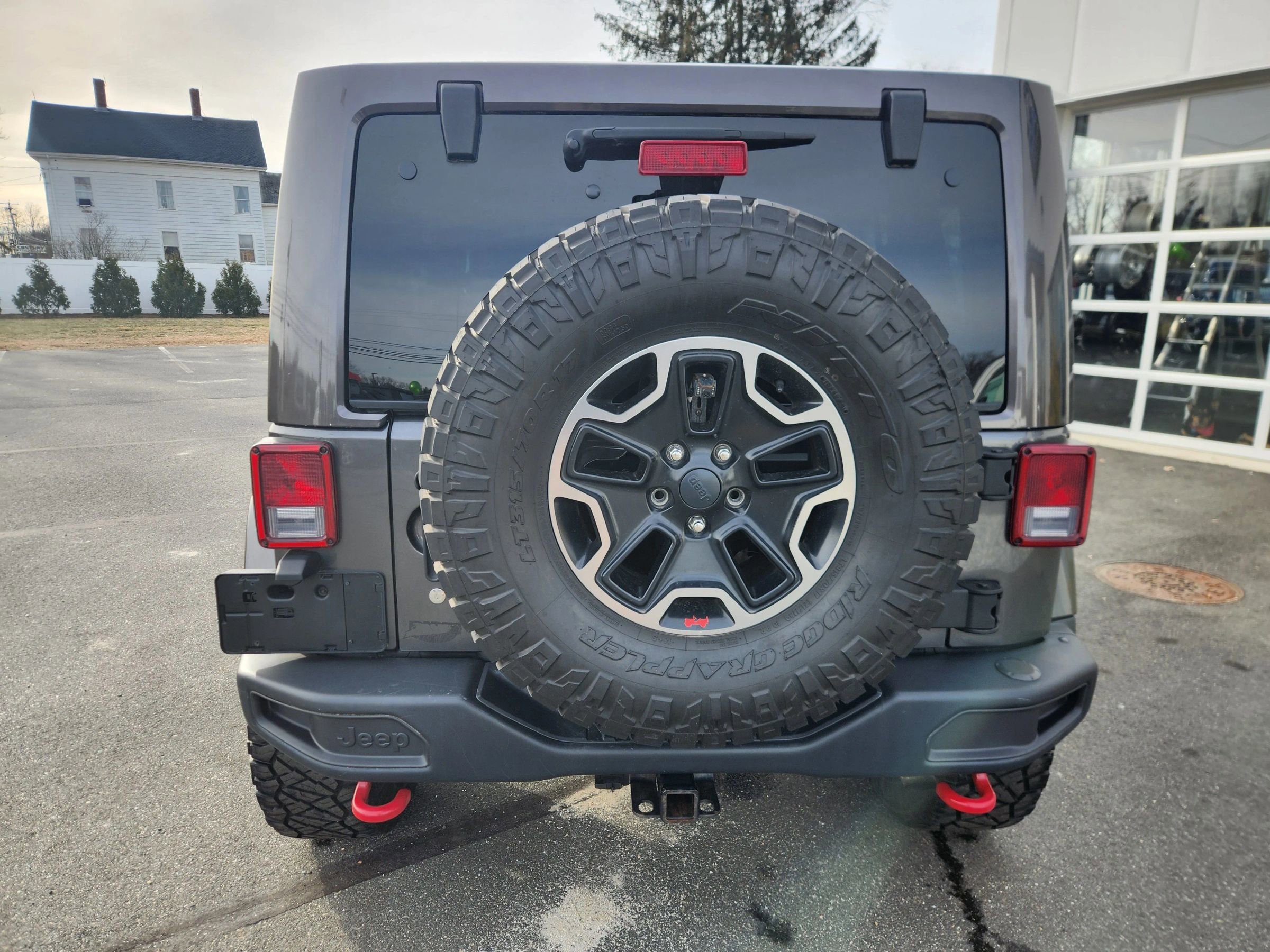 Used 2016 Jeep Wrangler Unlimited Rubicon image 13
