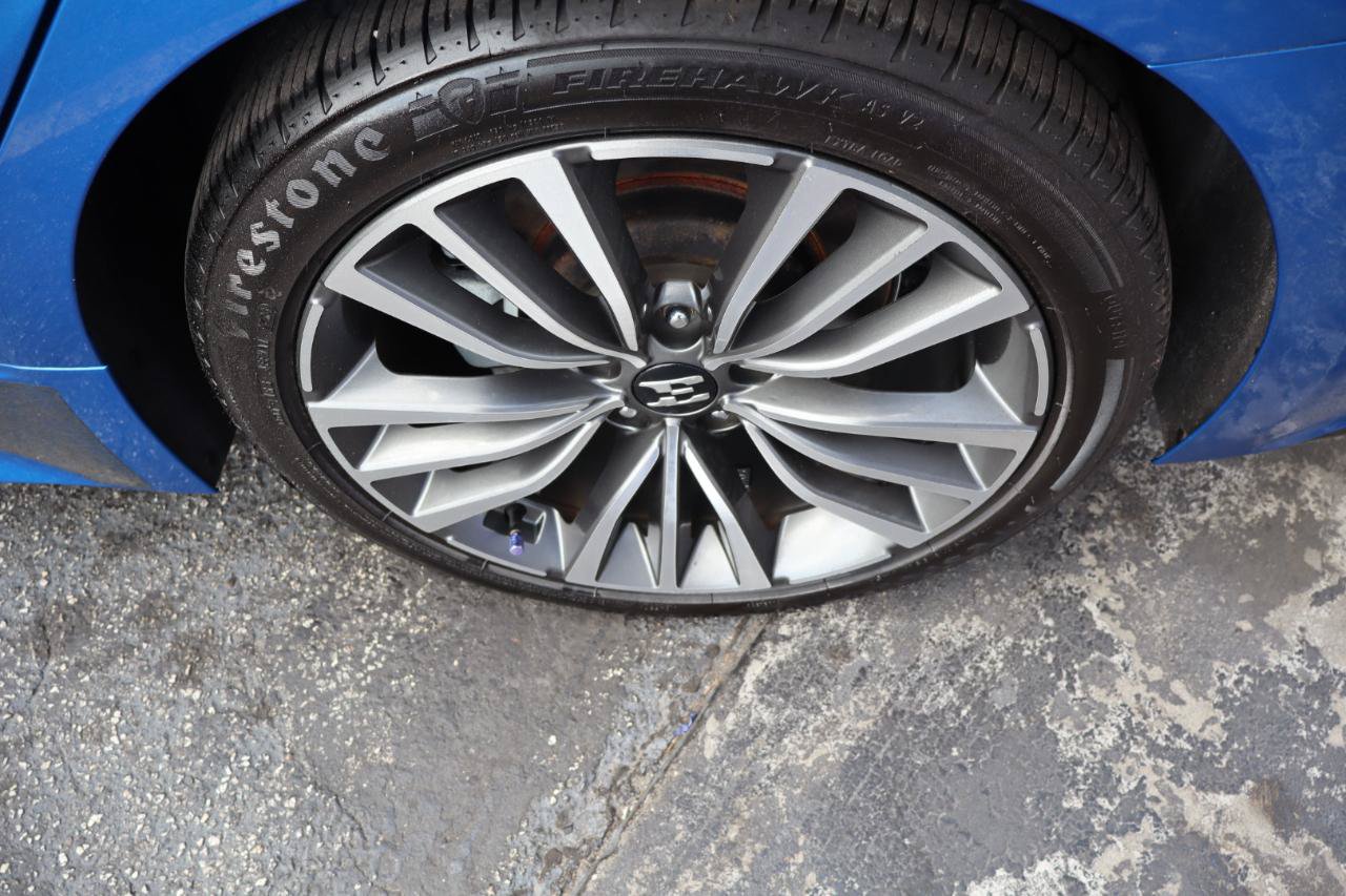 Used 2018 Kia Stinger Premium RWD image 42