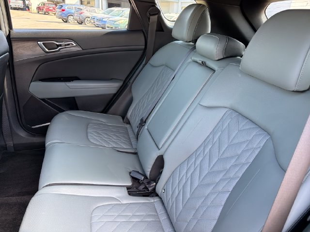 Used 2023 Kia Sportage X-Line w/ X-Line Premium Package AWD/4WD image 23