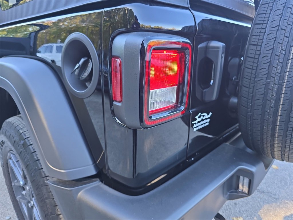 New 2026 Jeep Wrangler Sport S image 33