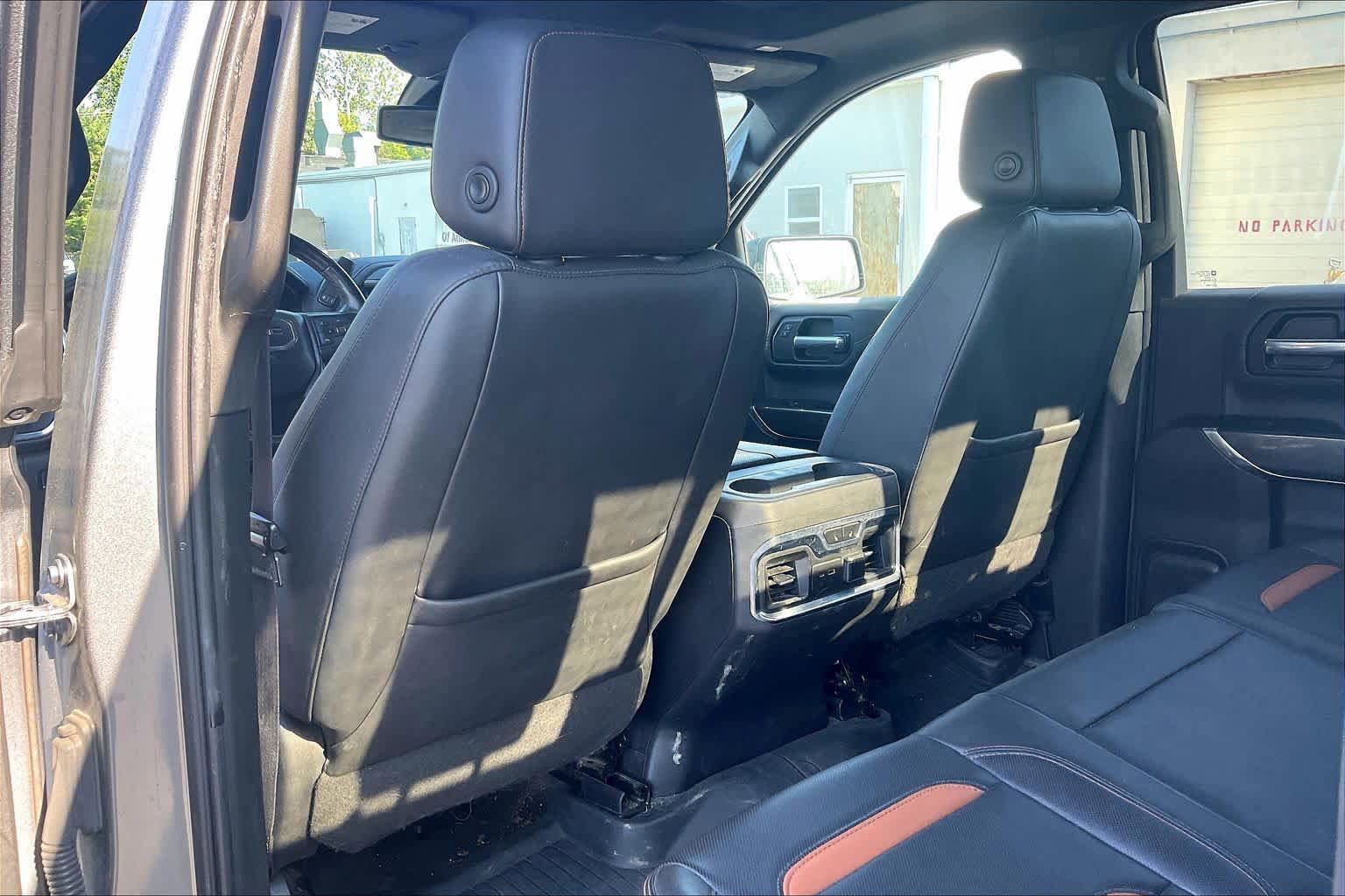 Used 2020 GMC Sierra 1500 AT4 w/ Off-Road Performance Package AWD/4WD image 22