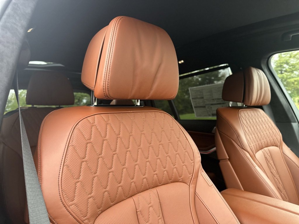 New 2026 BMW X7 M60i image 30