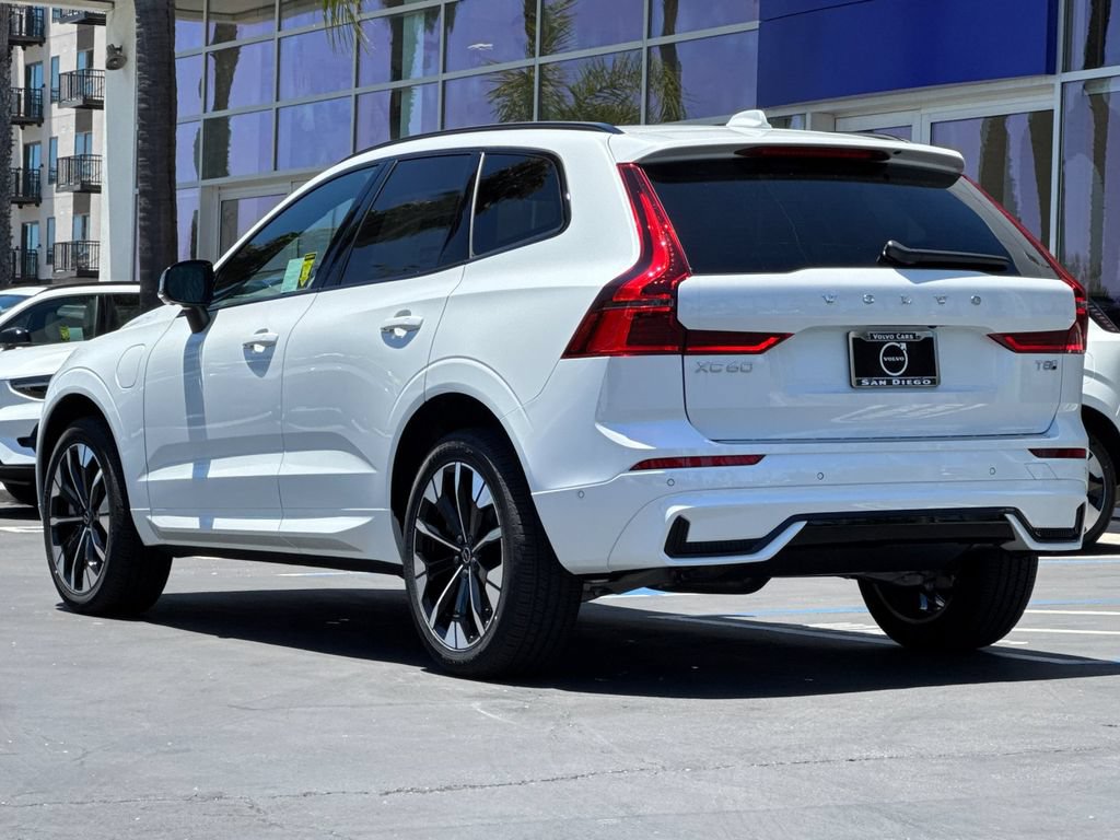 New 2026 Volvo XC60 T8 Plus w/ Protection Package Premier AWD/4WD image 3