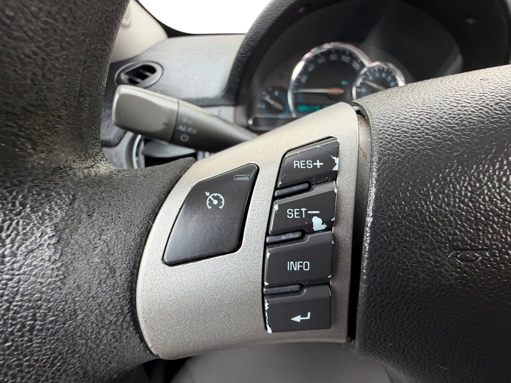 Used 2011 Chevrolet HHR LS FWD image 19