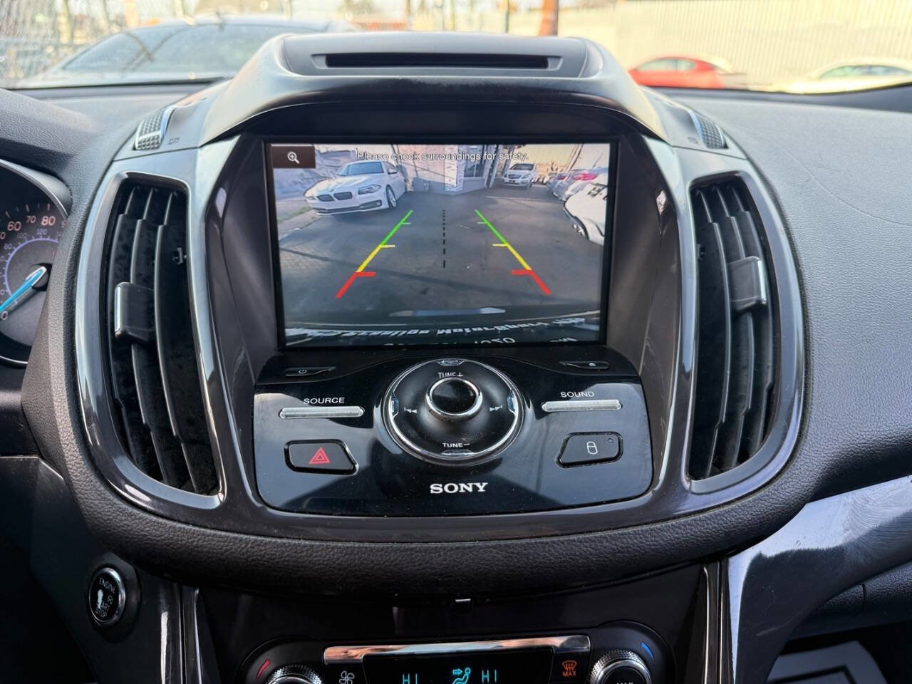 Used 2015 Ford Escape Titanium w/ Canadian Touring Package image 18