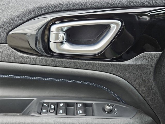 New 2026 Jeep Compass Latitude image 30