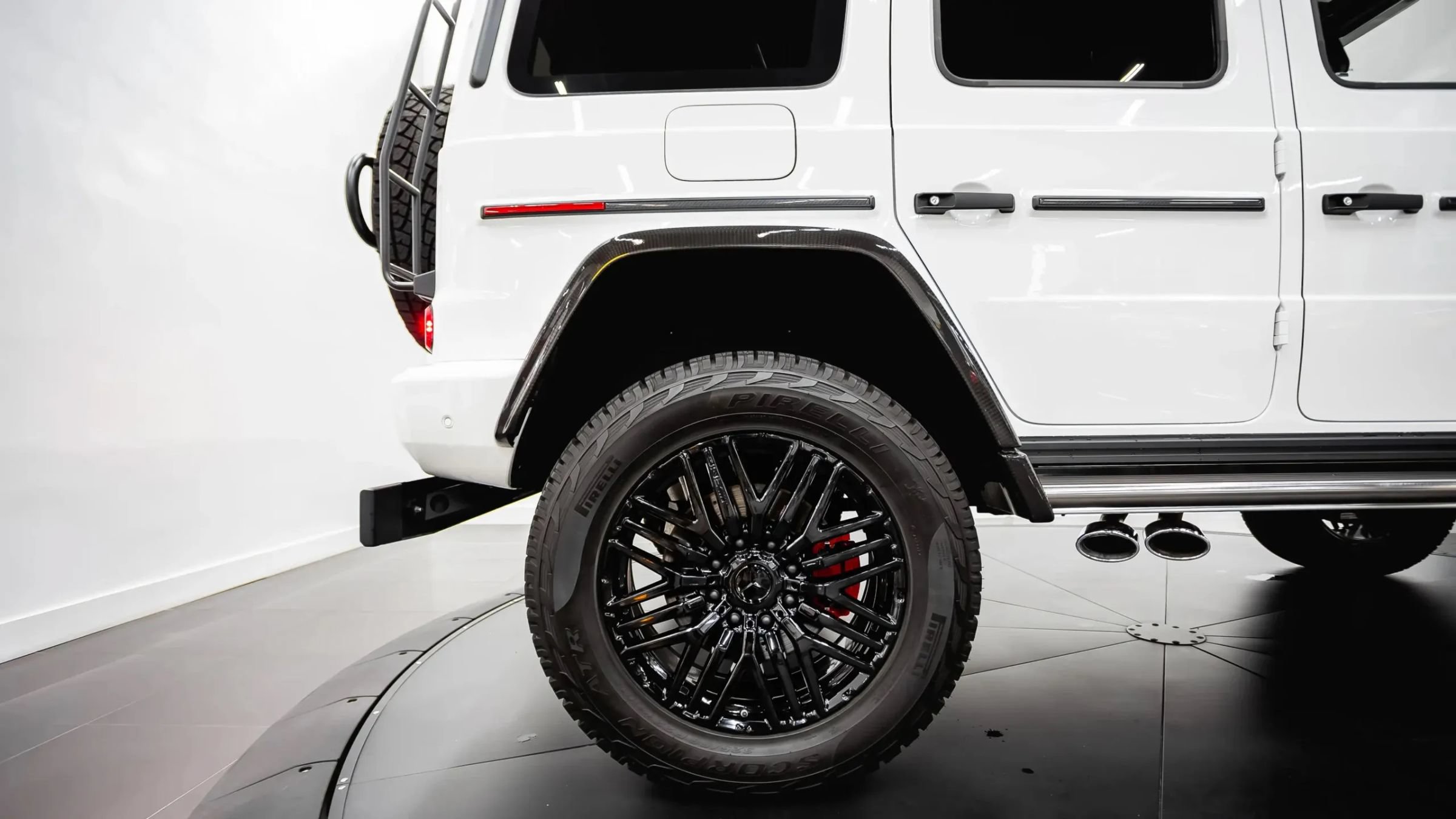 Used 2022 Mercedes-Benz G 63 AMG Squared w/ AMG Night Package image 15