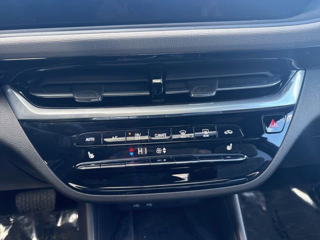 Used 2024 Buick Envista Avenir image 16