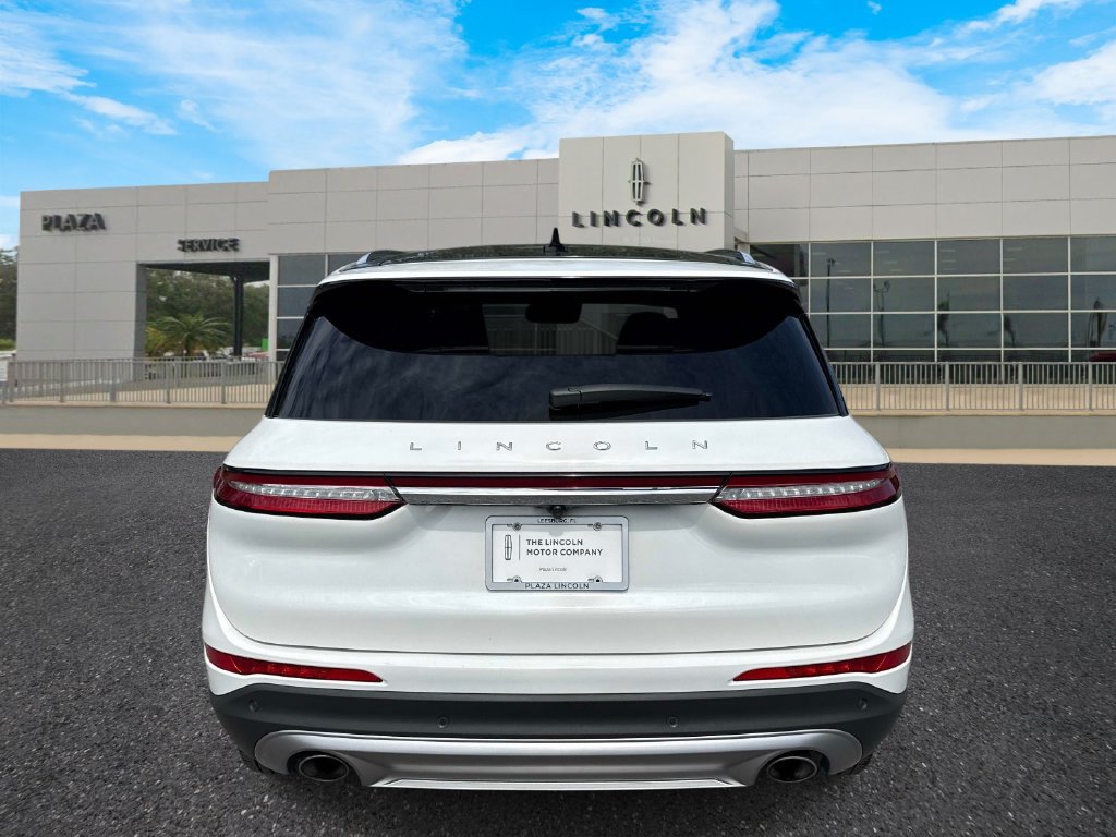 Used 2022 Lincoln Corsair AWD w/ Premium Package image 4