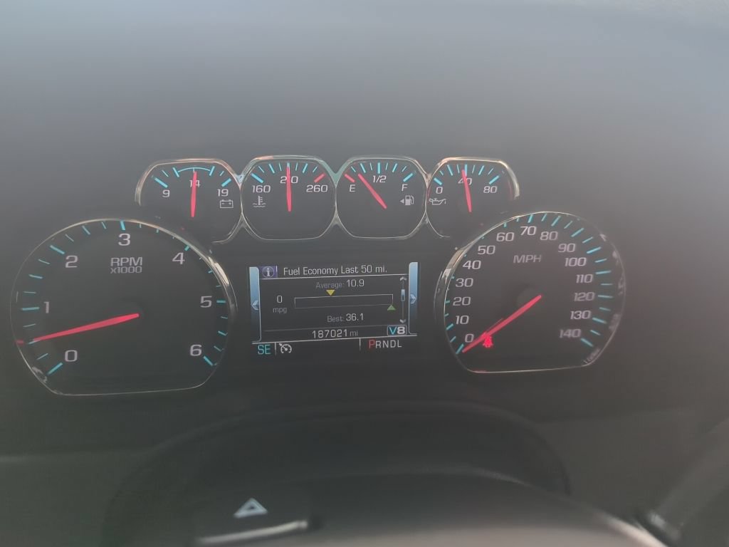 Used 2018 Chevrolet Tahoe LT AWD/4WD image 34