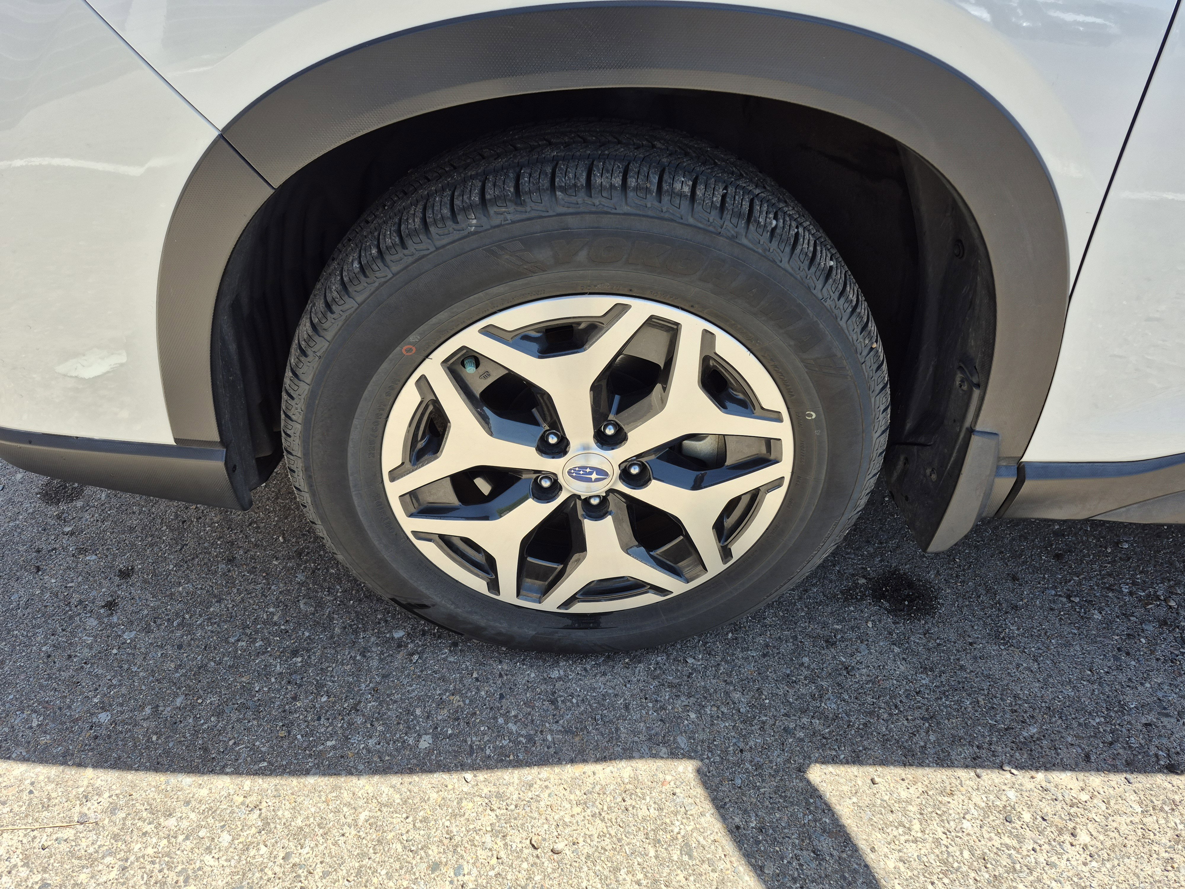 Used 2020 Subaru Forester Premium image 23