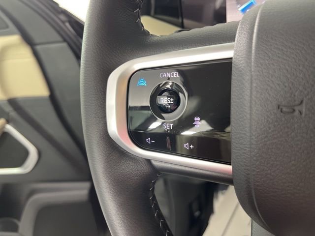 New 2026 Nissan Armada Platinum image 22