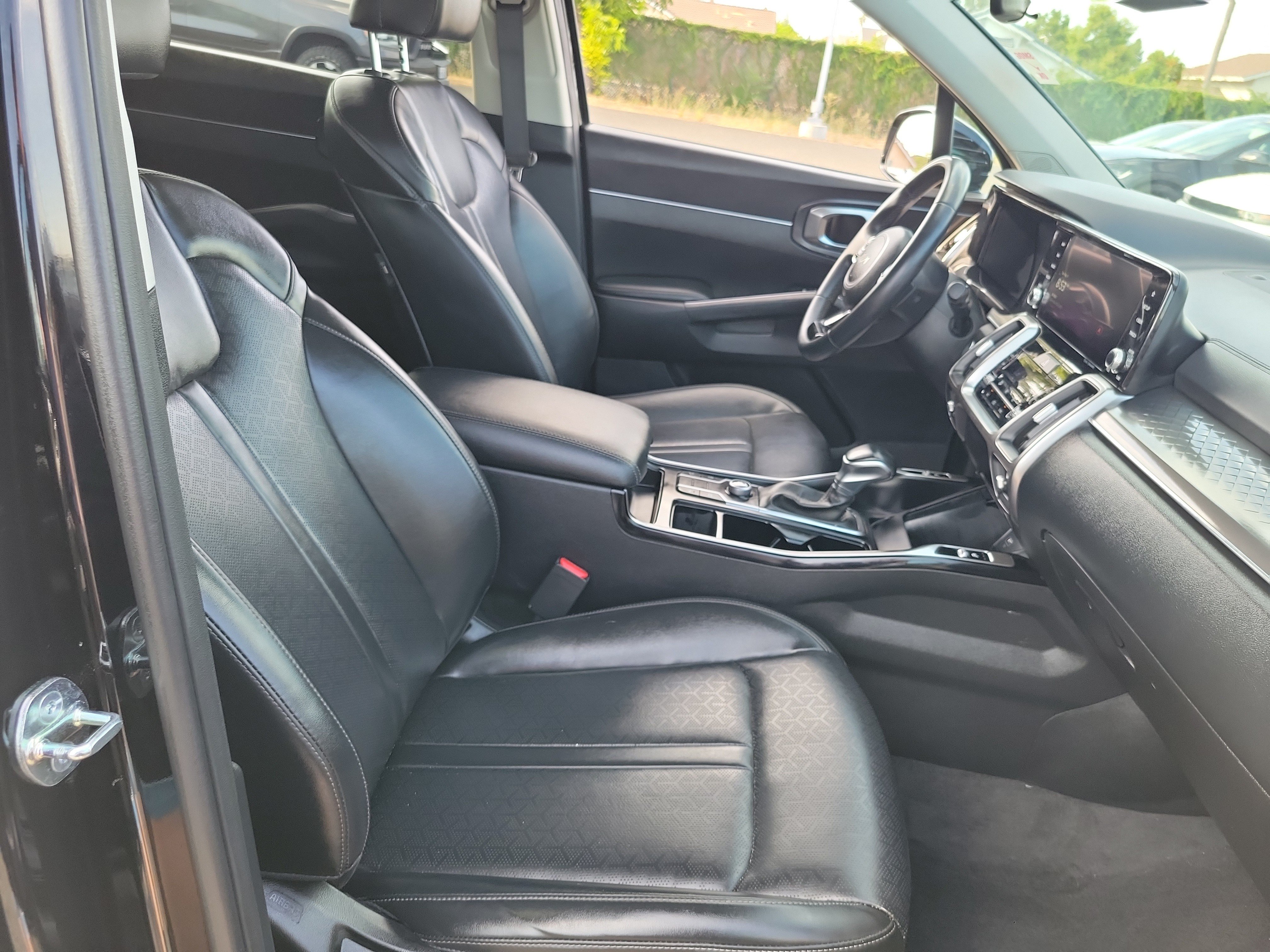Used 2023 Kia Sorento S FWD image 20