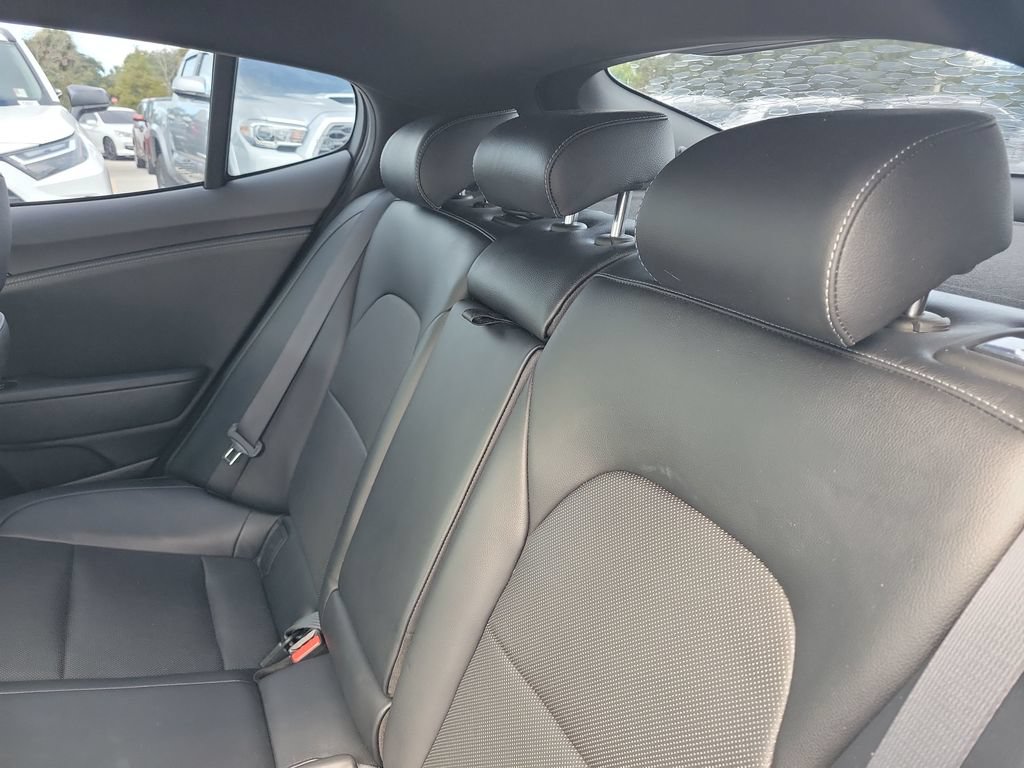 Used 2022 Kia Stinger GT-Line w/ Sun & Sound Package RWD image 23
