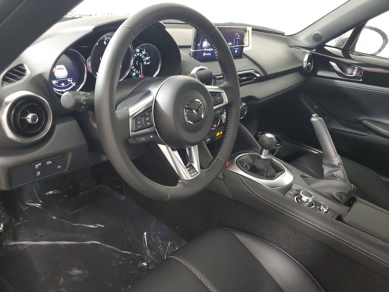 New 2026 MAZDA MX-5 Miata RF Grand Touring RWD image 17