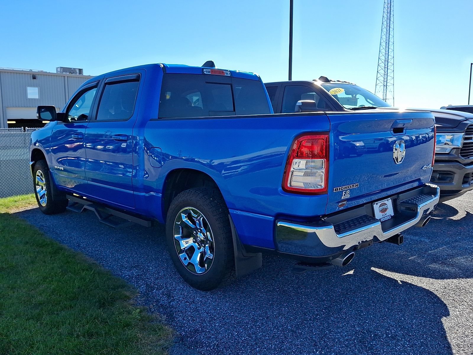Used 2021 RAM 1500 Big Horn AWD/4WD image 3