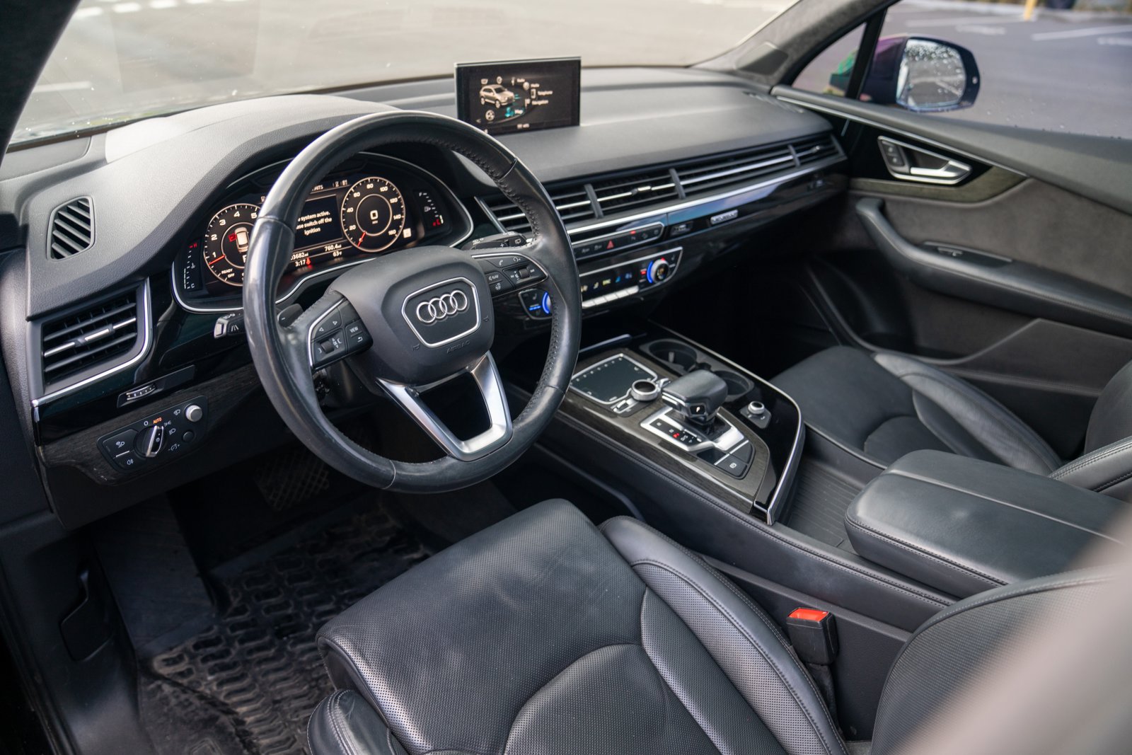 Used 2018 Audi Q7 3.0T Prestige w/ Prestige Package AWD/4WD image 4