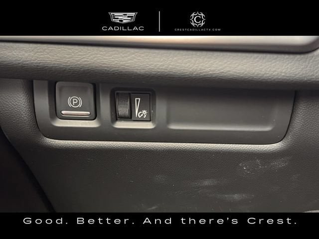 Certified 2025 Cadillac XT4 Premium Luxury FWD image 23