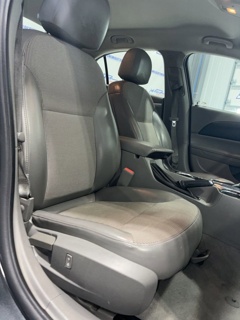 Used 2014 Chevrolet Malibu LT w/ Power Convenience Package image 33