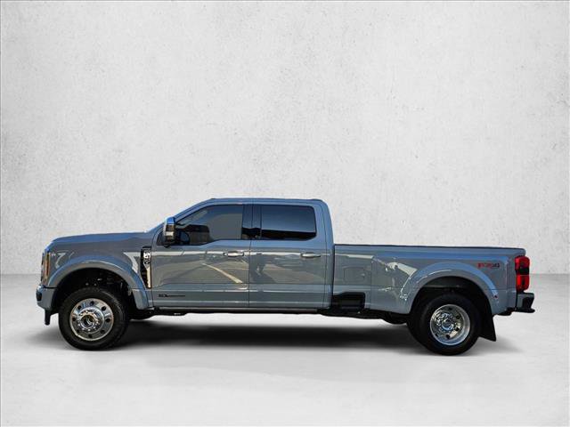 Certified 2025 Ford F450 Platinum w/ FX4 Off-Road Package AWD/4WD image 9