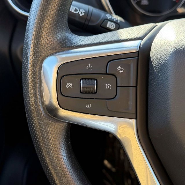 Certified 2025 Chevrolet Blazer LT FWD image 21