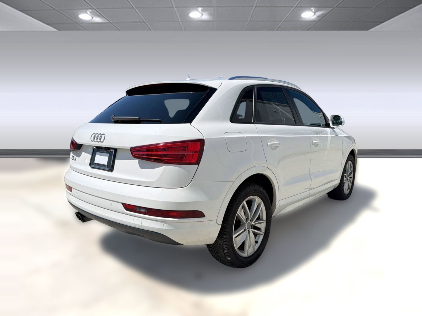 Used 2017 Audi Q3 2.0T Premium w/ Convenience Package FWD image 9