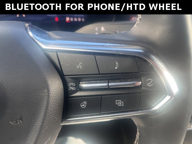 Used 2025 Chevrolet Traverse LT image 21