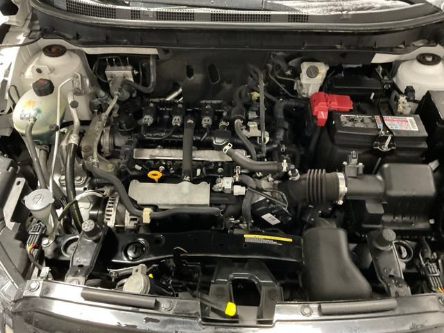 Used 2023 Nissan Kicks SR w/ SR Premium Package FWD image 46