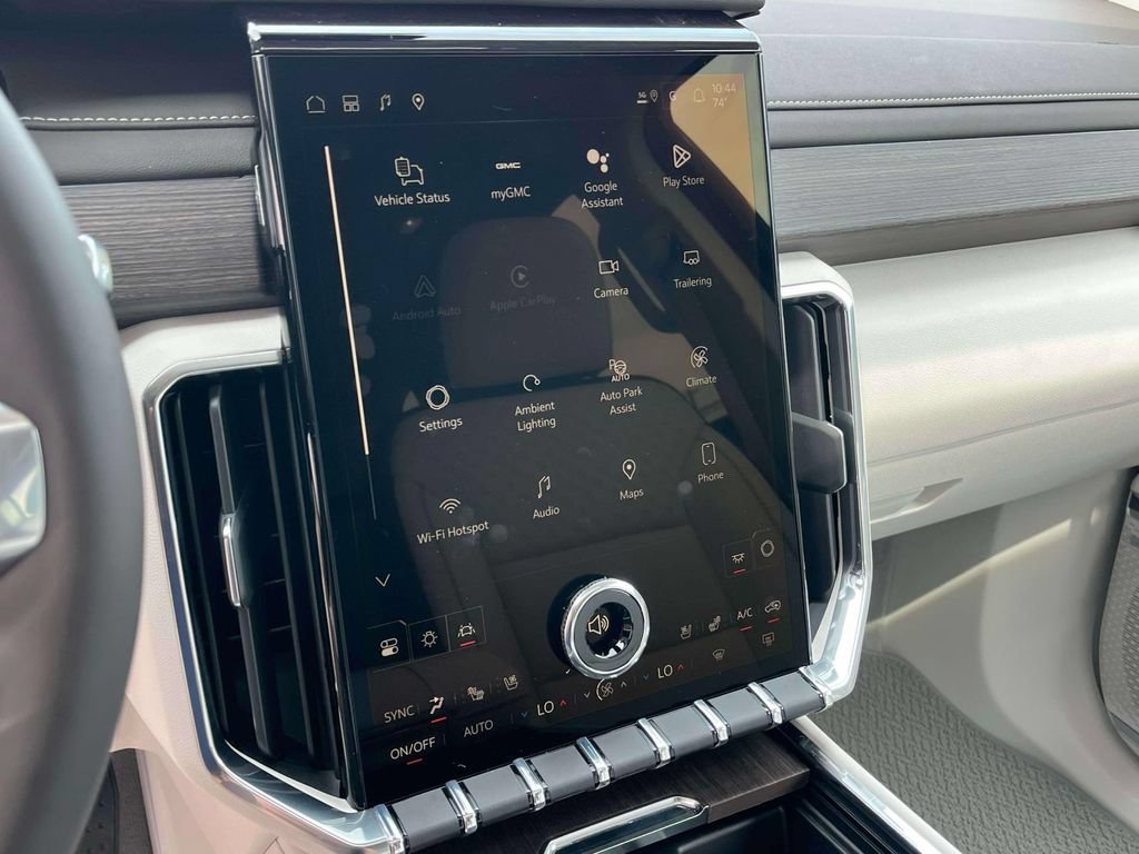 New 2026 GMC Acadia Denali w/ Super Cruise Package FWD image 29